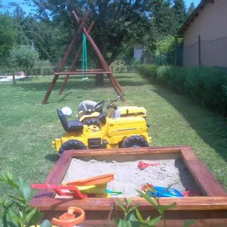 Haus Liberty 3* Балатонлелле