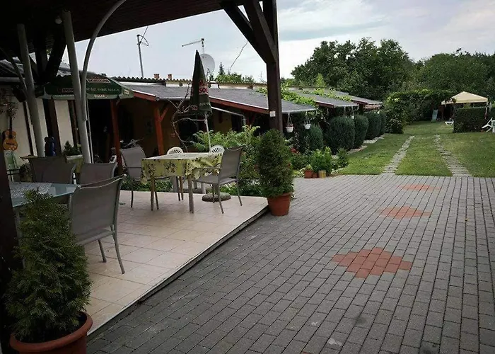 Haus Liberty בית הארחה