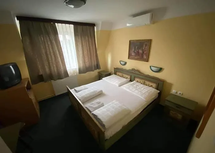 בית הארחה Haus Liberty 3*
