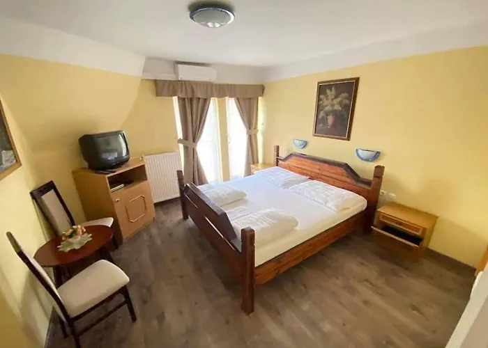 Haus Liberty 3*